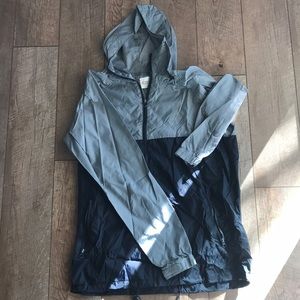 ACTIVE windbreaker